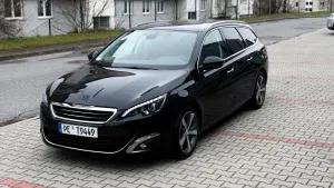 Peugeot 308 T9 PureTech 130 GPF Black Edition 2014