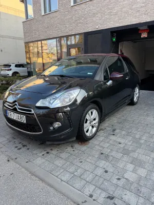 Citroën DS3 VTi 120 SoChic 2011