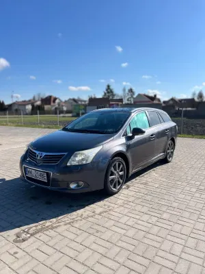 Toyota Avensis II 2.2 D-4D Prestige Premium 2009