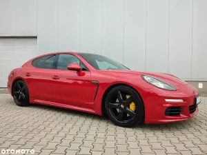 Porsche Panamera 4S 2016