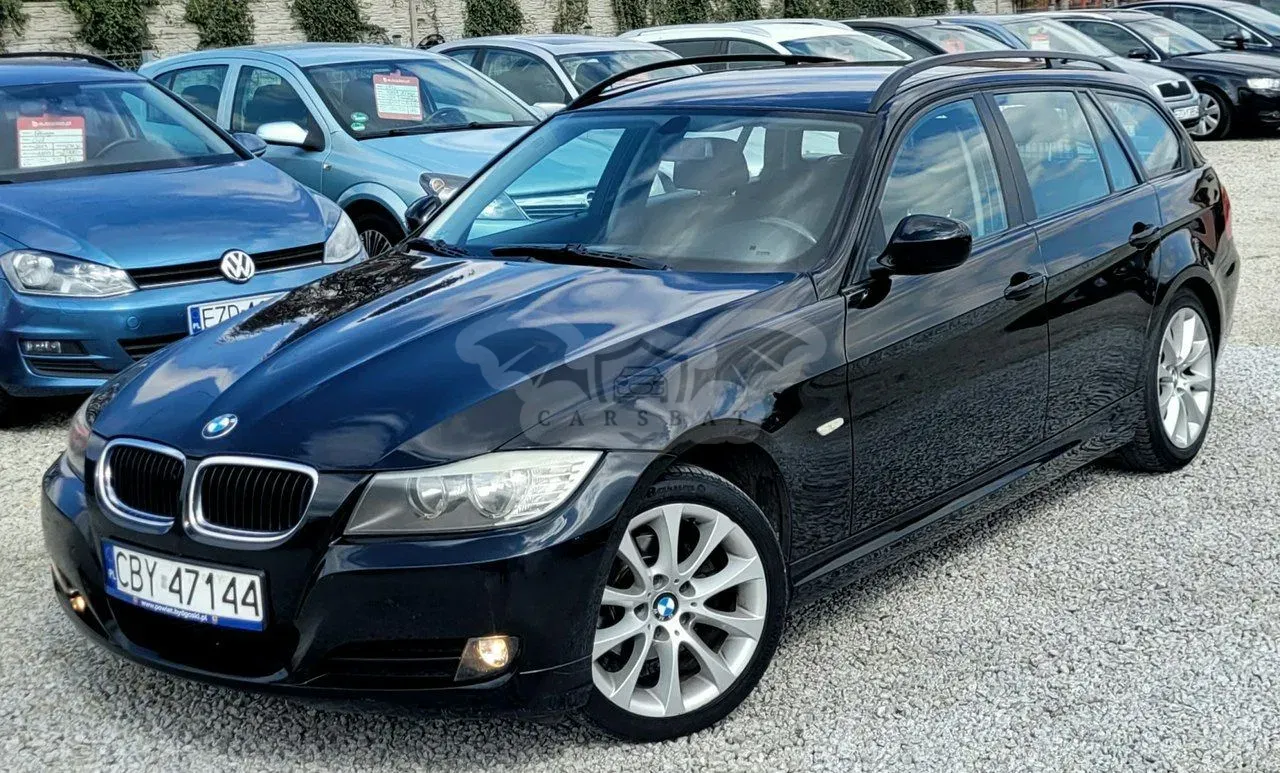 BMW 3 Series E90/E91/E92/E93 318i 2009