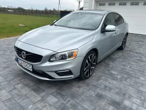 Volvo S60 II T5 Geartronic RDesign 2016