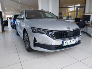 Skoda Octavia IV 1.5 TSI Edition 130 Selection 2025