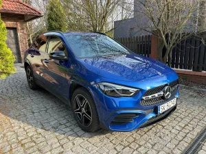 Mercedes-Benz GLA 250e AMG Line 2024
