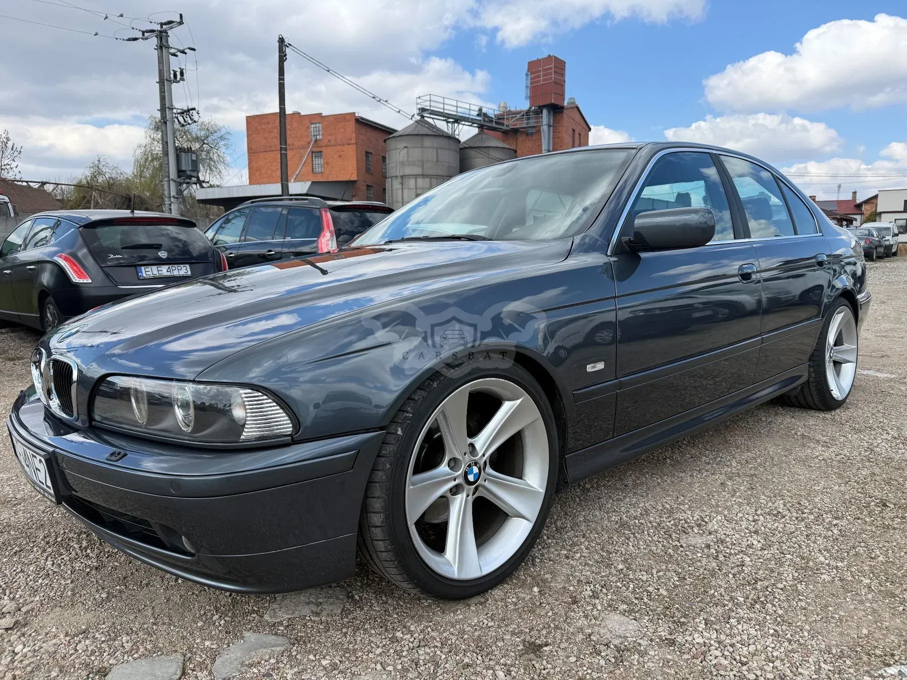 BMW 5 Series E39 2001