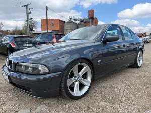 BMW 5 Series E39 2001