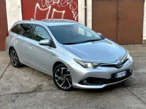 Toyota Auris II 1.8 HSD Luna 2015