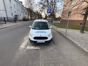 Ford Transit Courier 2017