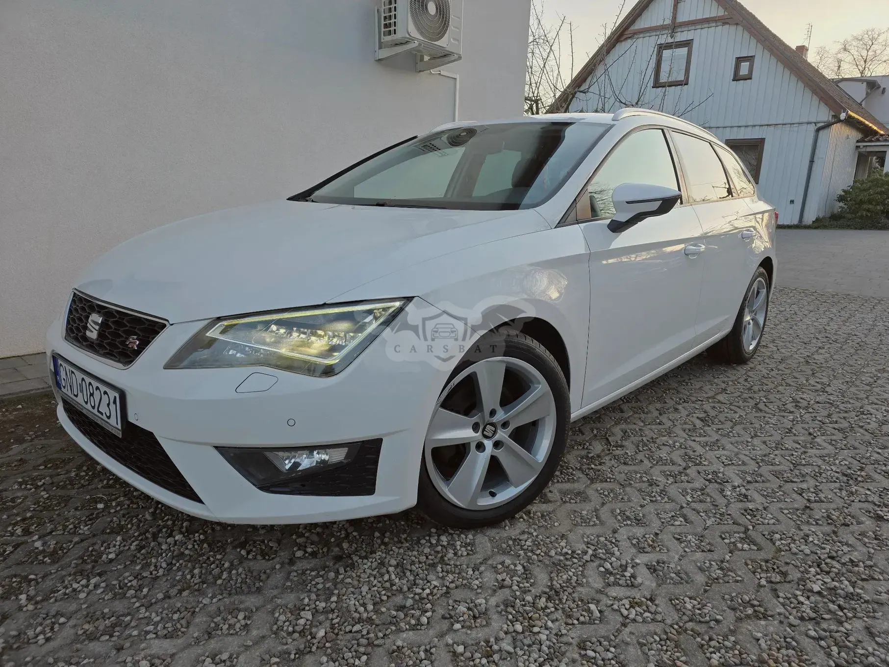 Seat Leon III 2.0 TDI DPF Ecomotive DSG FR 2016