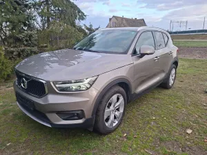 Volvo XC40 T3 Geartronic Momentum Core 2020