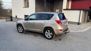 Toyota Rav4 III 2.2 D-CAT X Platinium 2008
