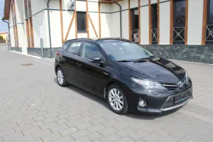 Toyota Auris II 2015