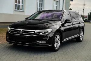 Volkswagen Passat B8 2.0 TDI EVO Elegance DSG 2022