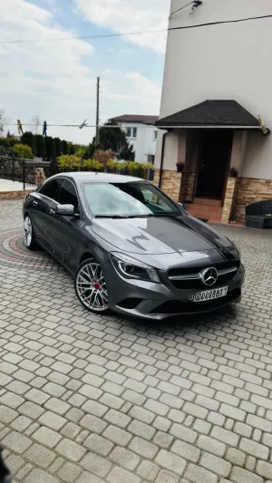Mercedes-Benz CLA I 180 7G-DCT Urban 2015