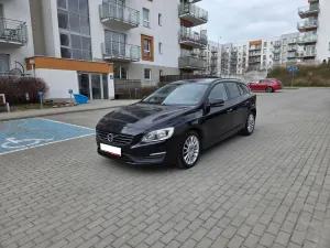 Volvo V60 I D2 Drive-E Kinetic 2015