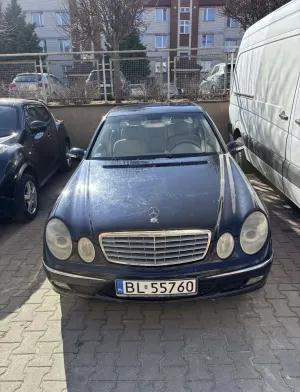 Mercedes-Benz E W211 2002