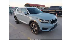 Volvo XC40 T5 AWD Momentum 2019