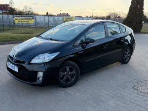 Toyota Prius III 1.8 HSD Active 2010