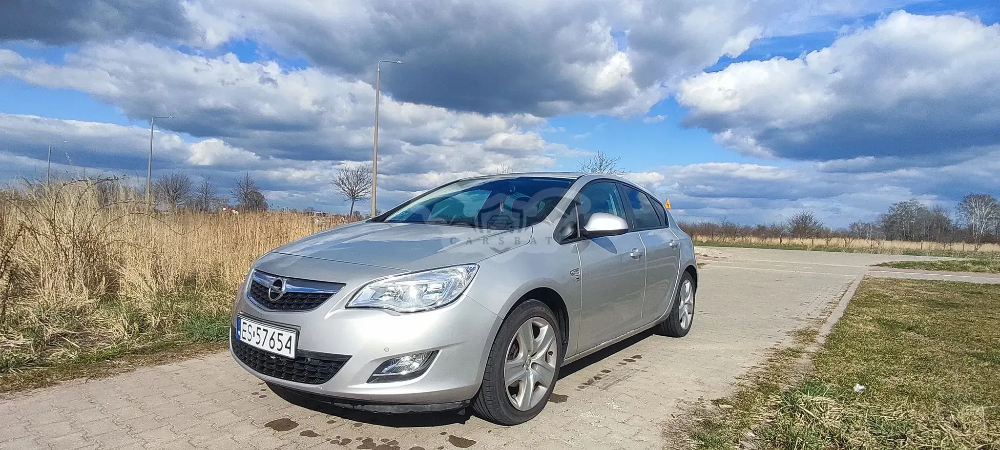 Opel Astra J 1.4 T Sport 2012