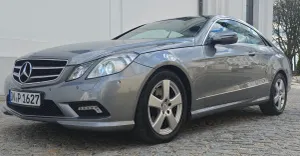 Mercedes-Benz E W212/W207 350 CDI DPF BlueEFFICIENCY 7G-TRONIC Avantgarde 2009