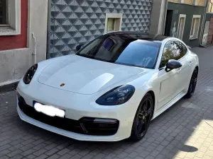 Porsche Panamera 4S 2018