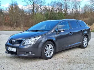 Toyota Avensis III 2.0 D-4D 2011