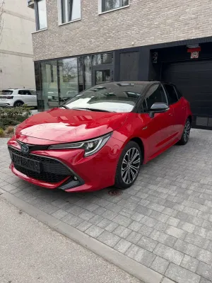 Toyota Corolla Seria E21 1.8 Hybrid Team Deutschland 2019