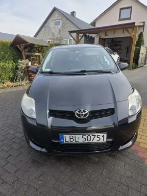 Toyota Auris I 2.0 D-4D Luna 2008