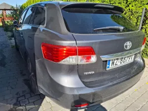 Toyota Avensis III 1.8 Active 2012