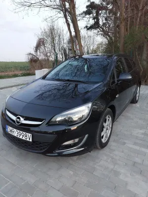 Opel Astra J 1.7 CDTI DPF ecoFLEX TourerStart/Stop ENERGY 2013