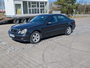 Mercedes-Benz E W211 320 CDI Avantgarde 2005