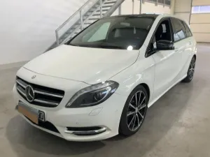 Mercedes-Benz B W246 180 UrbanStyle Edition 2013