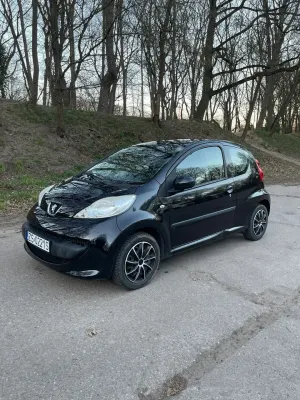 Peugeot 107 1.0 Happy 2007