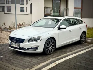 Volvo V60 I T5 Geartronic Momentum 2015
