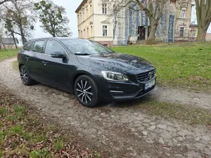 Volvo V60 I D4 Drive-E Momentum 2014