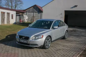Volvo S40 II 1.6D DPF DRIVe Kinetic 2009