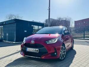 Toyota Yaris IV Hybrid 1.5 Executive 2023