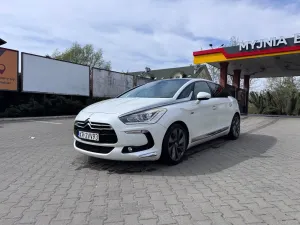 Citroën DS5 HDi 165 SportChic 2013
