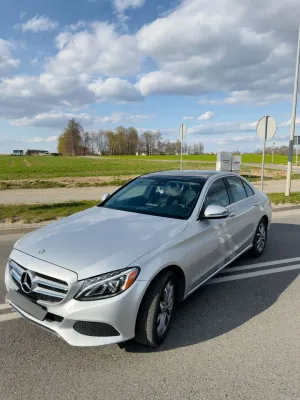 Mercedes-Benz C W205 300 7G-TRONIC Exclusive 2017