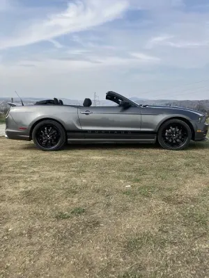 Ford Mustang 3.7 V6 2014