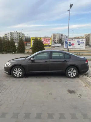 Volkswagen Passat B8 2.0 TDI BMT City 2017