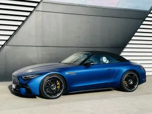 Mercedes-Benz SL R232 ver-amg-63-4--maticplus 2022