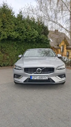 Volvo S60 III B5 B AWD Inscription 2023