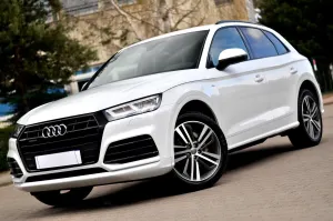 Audi Q5 FY 40 TDI quattro S tronic S line business 2020