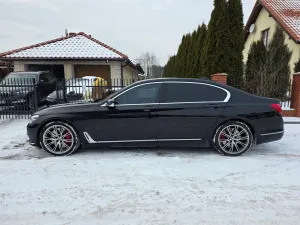 BMW 7 Series G11/12 740Li 2017