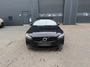 Volvo V60 II T6 AWD Plug-In Hybrid Inscription 2021