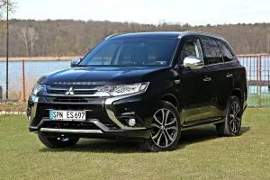 Mitsubishi Outlander III 2017