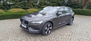 Volvo V60 2020