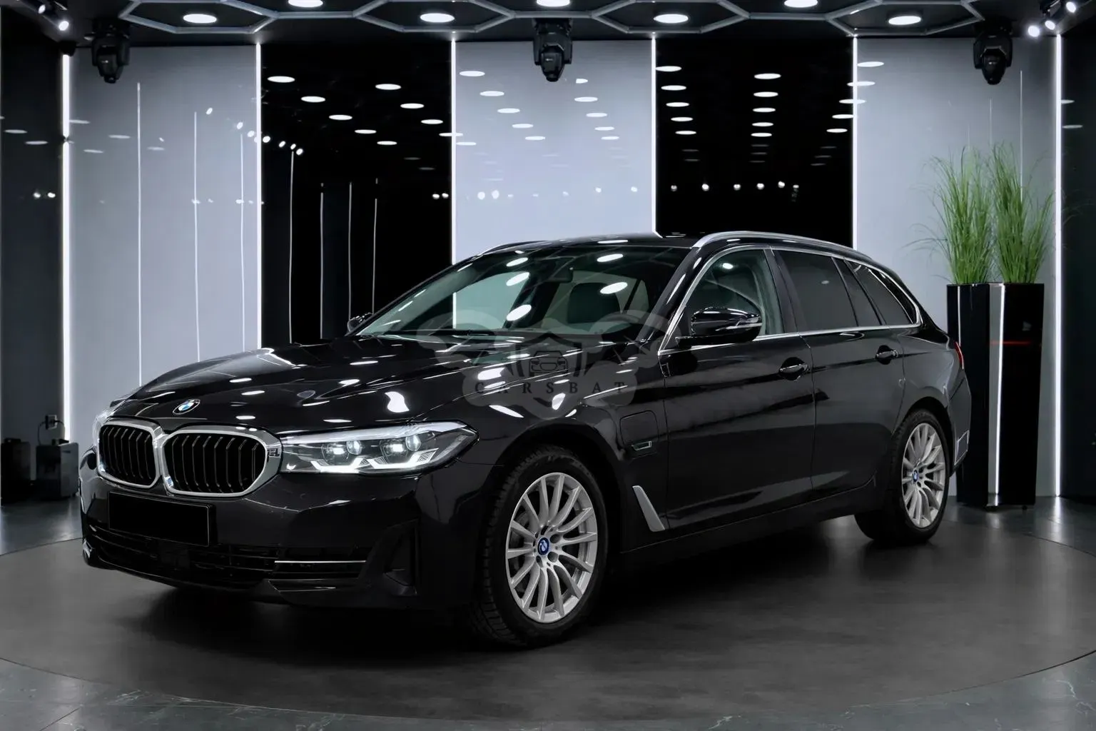 BMW 5 Series G30/G31 530e PHEV 2022