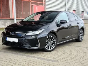 Toyota Corolla Seria E21 1.8 Hybrid Style 2023
